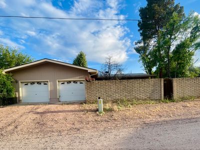 479 N Sleepy Hollow Ln