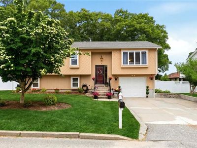 9 Daisy Ct