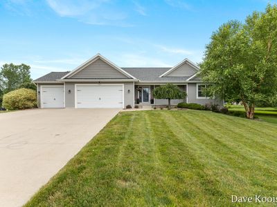 1012 W Main St