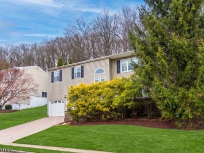 54 Highview Ter