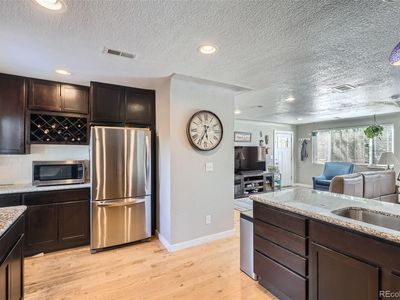 2901 N Glencoe Street