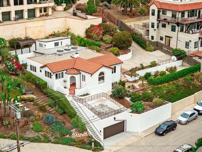 1293 Buena Vista St