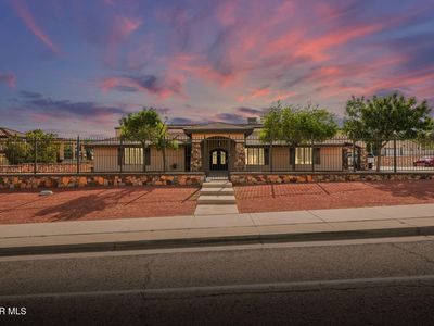 1113 Loma Verde Dr