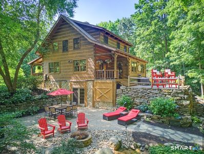 418 Lovely Street