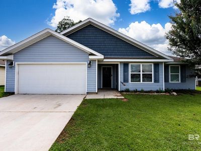 Property at 20588 Catamaran Dr, Robertsdale, AL