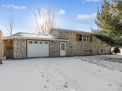 Property at 2866 60th St, Vinton, IA