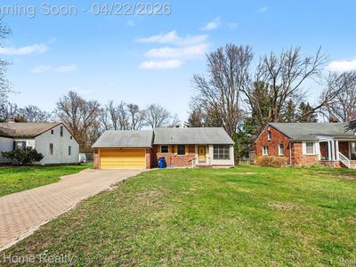26932 W Six Mile Rd