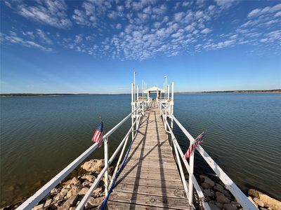 334 Lakeshore Dr