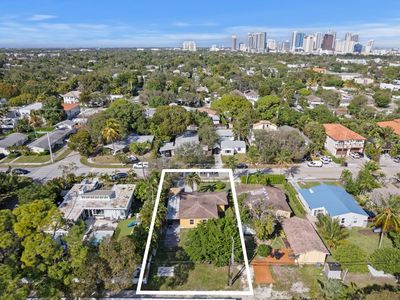 516 SW 17th Street