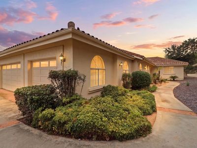 3844 Alta Vista Dr
