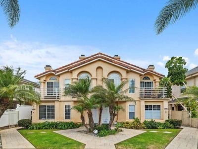 1051 Beryl St APT A