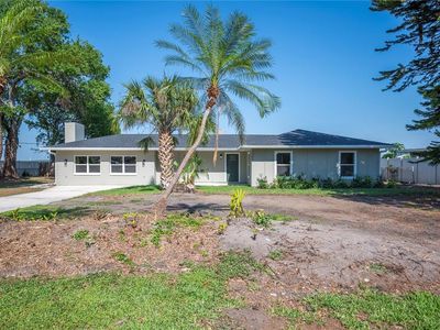 1502 Edgewater Beach Dr