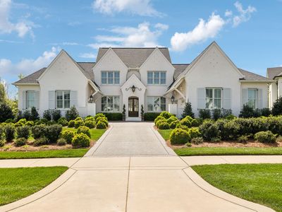 9409 Thatchbay Ct