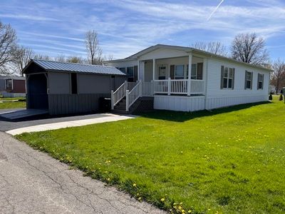 24 Meadow Ct