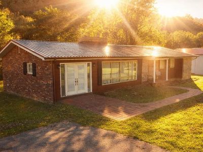 Property at 8812 Meta Hwy, Pikeville, KY