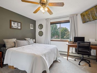 14620 Garrett Ave APT 211