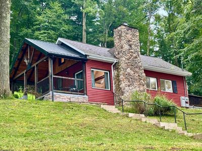 627 Valley Falls Rd