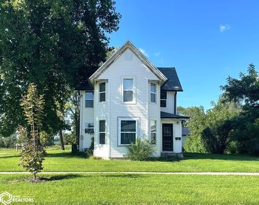 Property at 404 E Des Moines St, Brooklyn, IA
