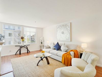 535 Pierce St APT 3301