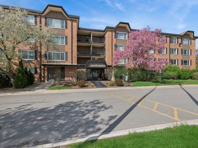 Property at 1126 S New Wilke Rd APT 404, Arlington Heights, IL