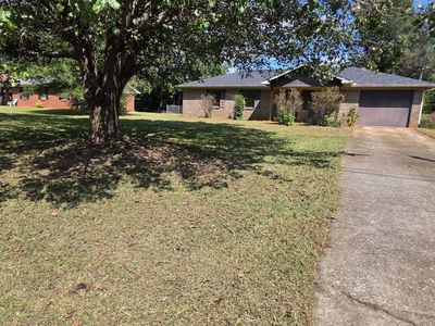 115 Grove Creek Dr