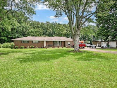 6796 County Road 1545