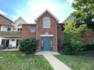 Property at 1373 Cunat Ct APT 1B, Lake In The Hills, IL