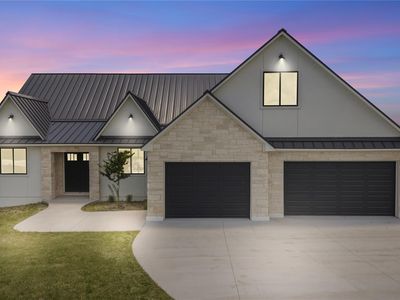 224 Sandia Loop