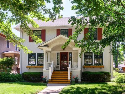 836 N Grove Ave