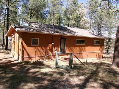 10 Circle Dr