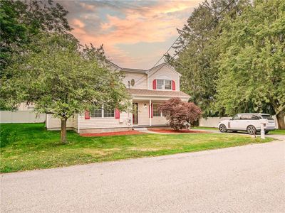 25 Pleasant Ave