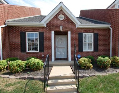 2105 W Park Dr