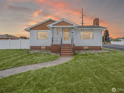 Property at 113 E 6th St, Lind, WA