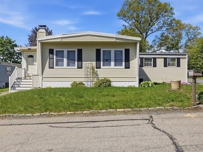 3 Holly Rd