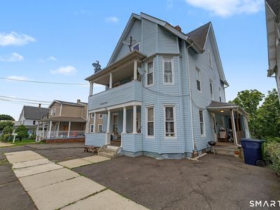 23 Housman Street