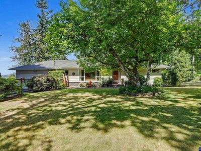 315 Edgewood Dr