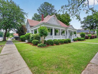 200 S Norton Ave