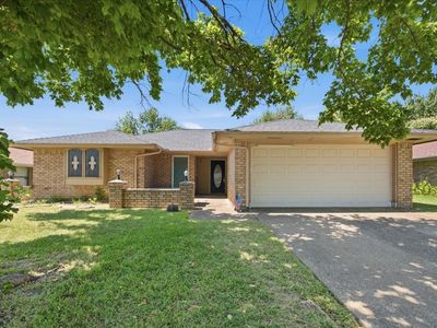 200 Almond Ln