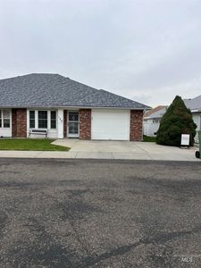 129 Country Lane Loop