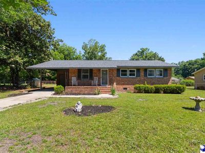 532 Camelot Dr