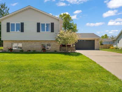 8811 W 127th Ct