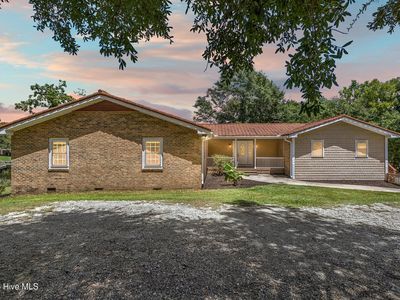 667 Hughes Road