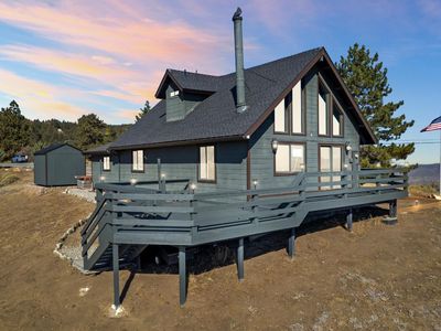 Property at 25781 Jacaranda Dr, Tehachapi, CA