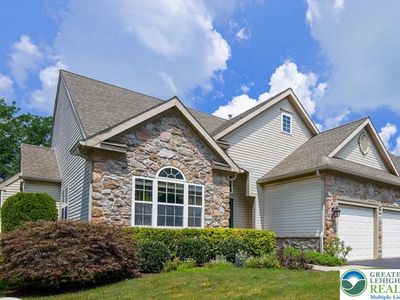 6632 Blue Heather Ct