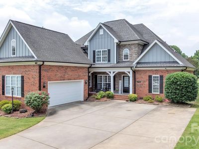 13708 Thompson Place Dr