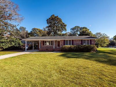 1774 N Mayflower Dr