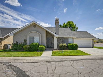 2050 W Canyon View Dr APT 1