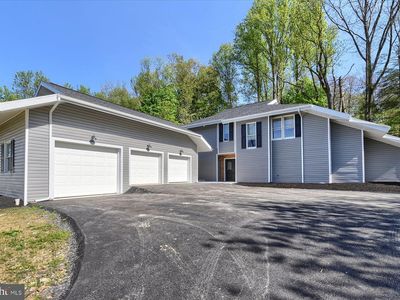 Property at 92 S Sweet Arrow Lake Rd, Pine Grove, PA