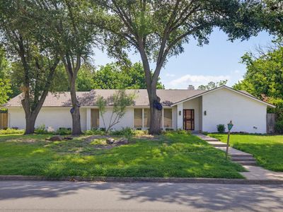 21 Crosslands Rd