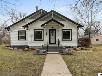 Property at 720 East St, Palmyra, NE